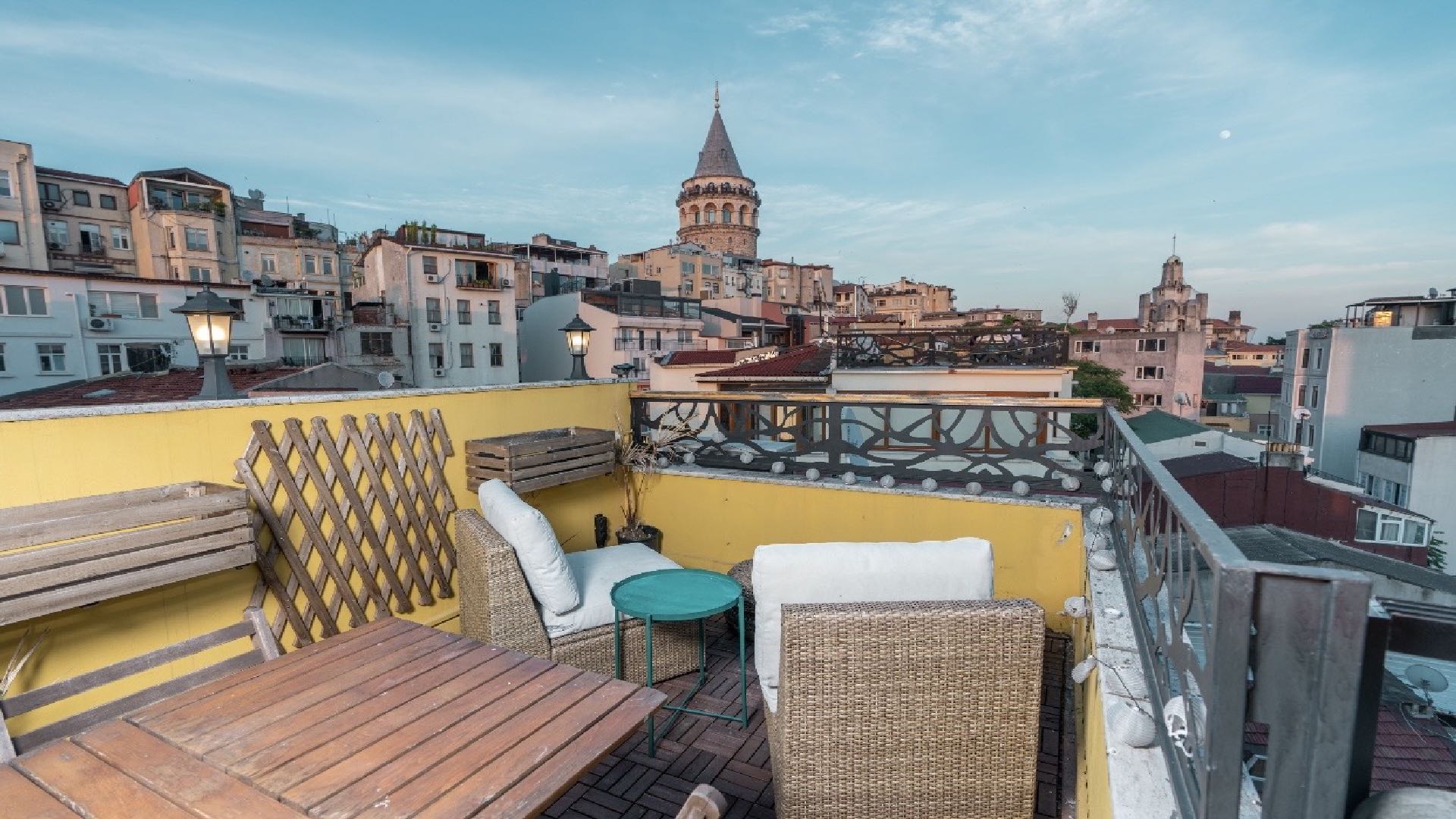 Evini Dodola | Designer Loft with Galata View